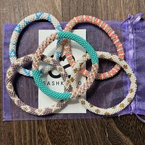 Sashka Co Beaded Bracelets Set of 5 B21